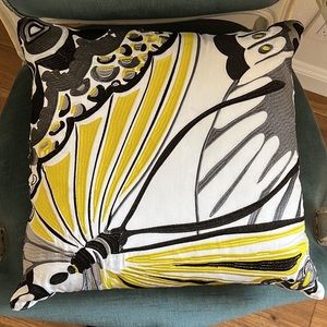 Accent down filled pillow with stitched bee design removable cover